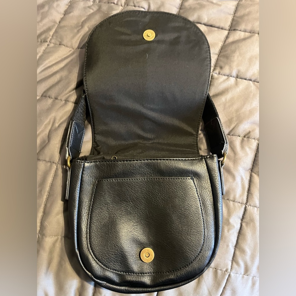 Purse - Picture 2 of 2